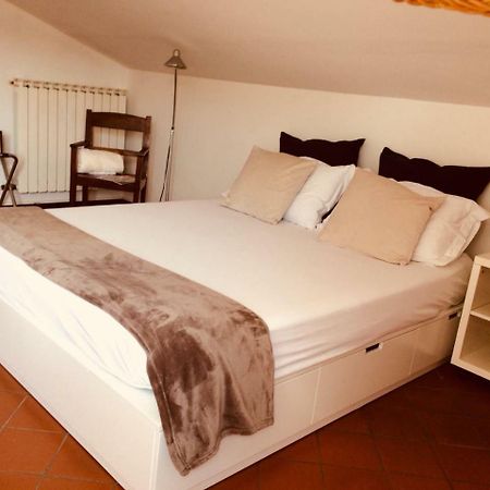 Easy Room Colle Val D'Elsa Bagian luar foto