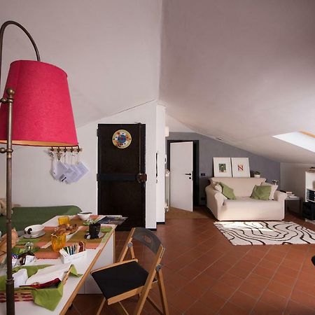 Easy Room Colle Val D'Elsa Bagian luar foto